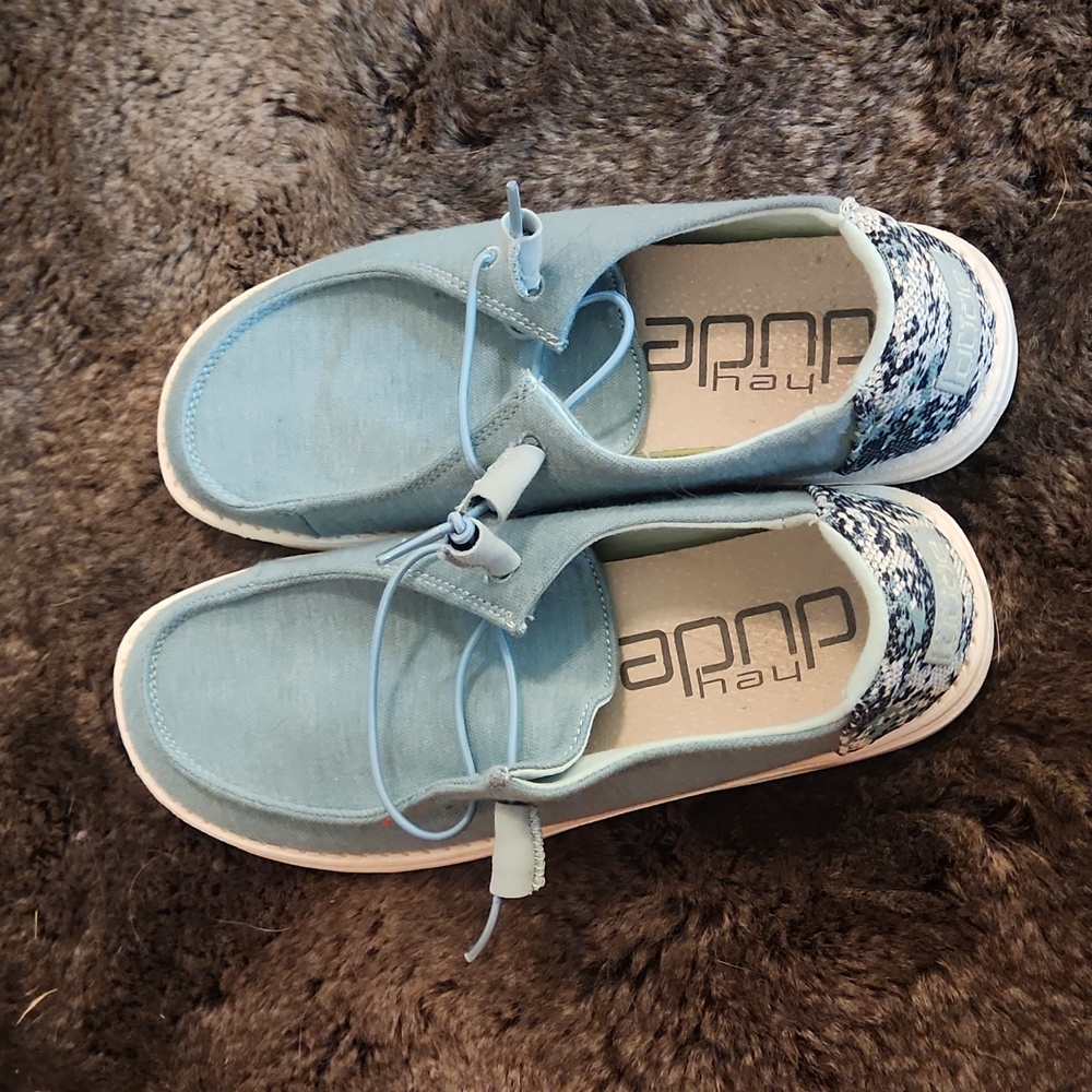 Hey Dude Wendy size 8